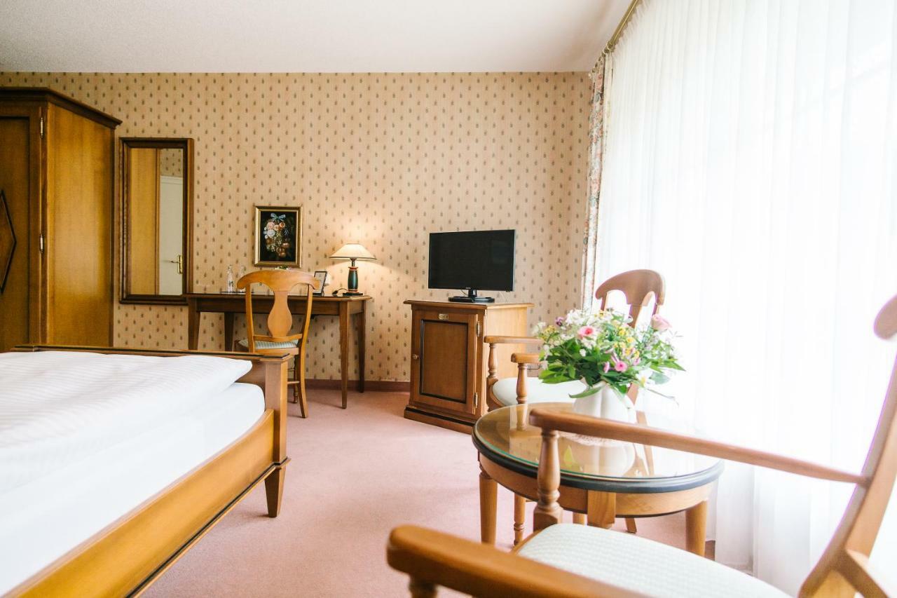 Landhaus Keller - Hotel & Restaurant Malterdingen Esterno foto