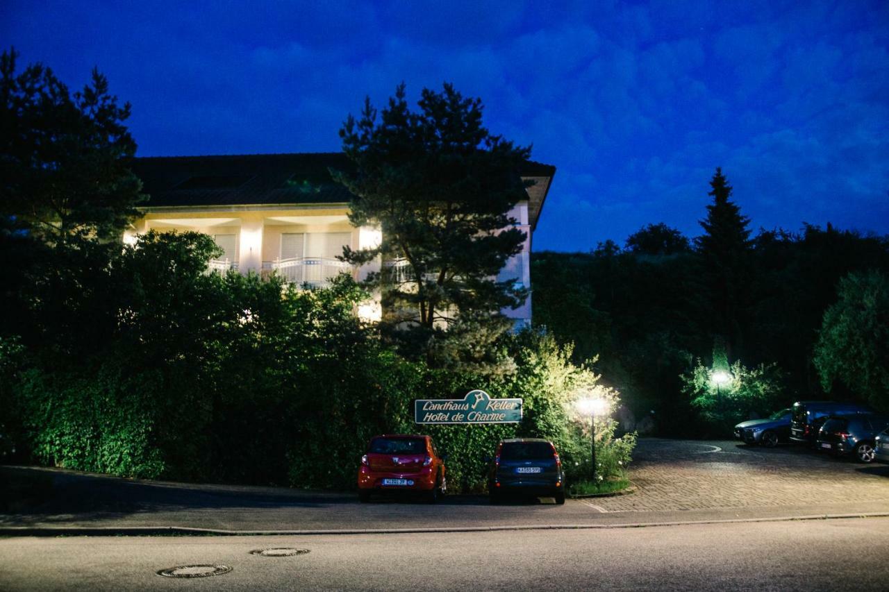 Landhaus Keller - Hotel & Restaurant Malterdingen Esterno foto